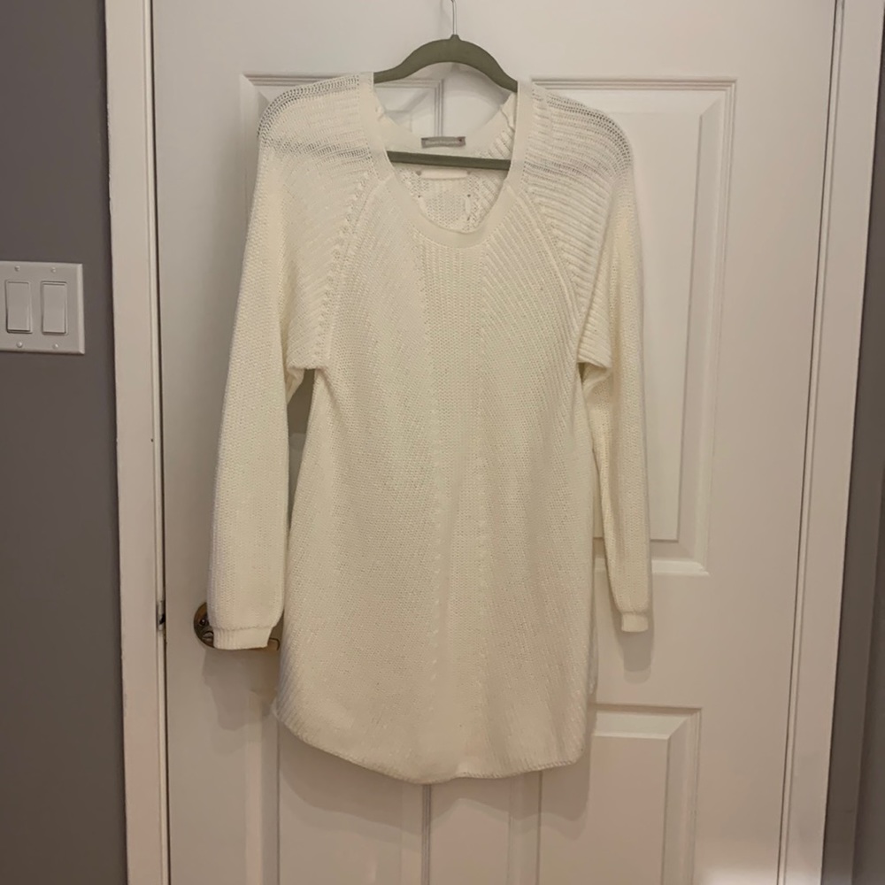 Sweater women never worn